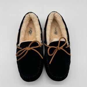 Ugg Dakota Moccasin